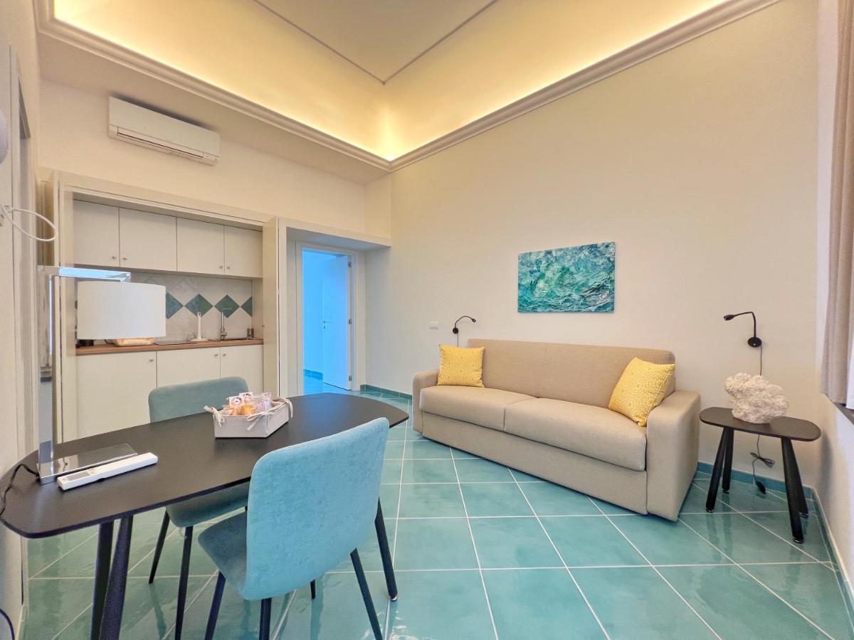 ホテル Casa Adelaide カプリ エクステリア 写真
