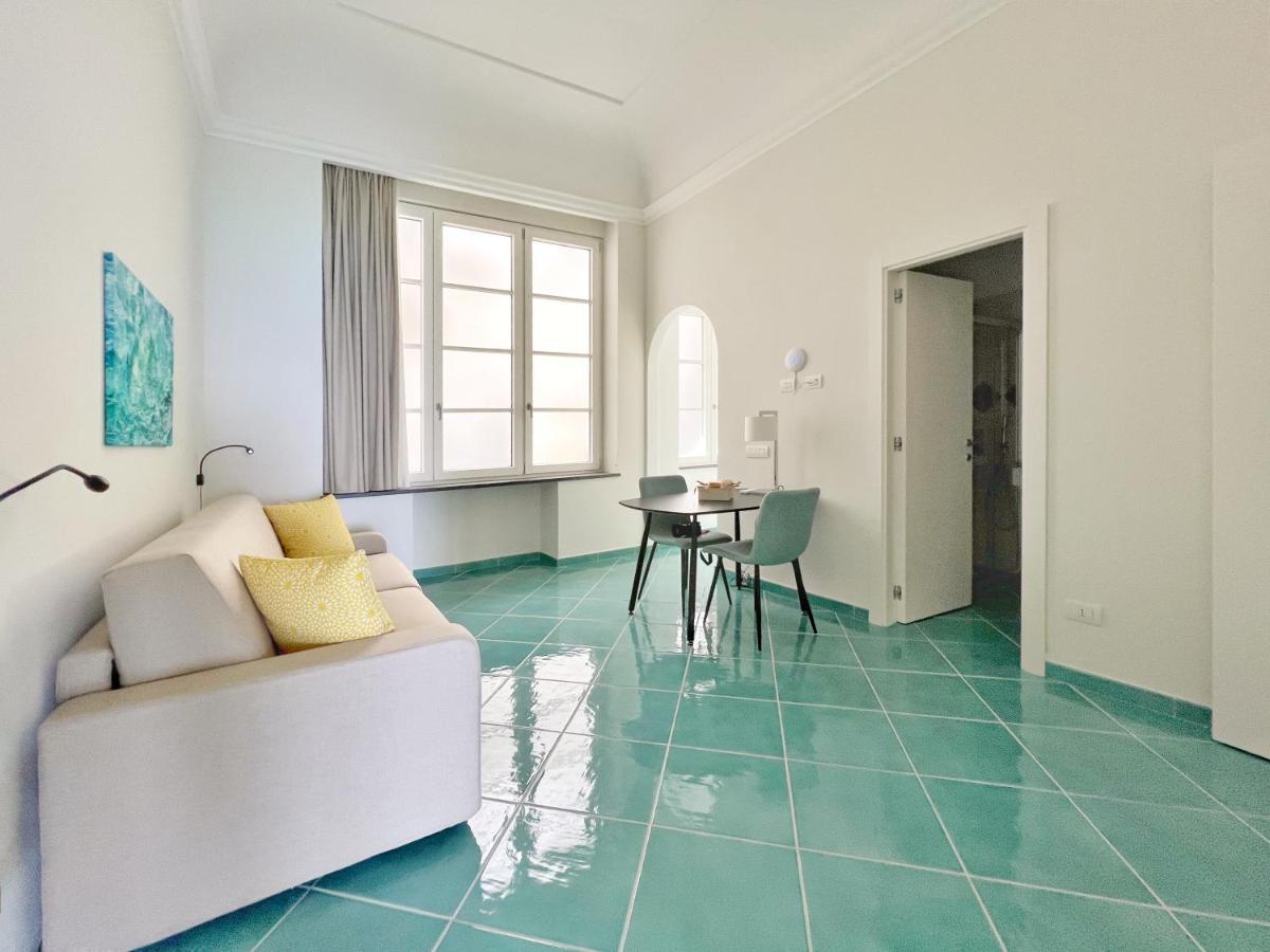 ホテル Casa Adelaide カプリ エクステリア 写真