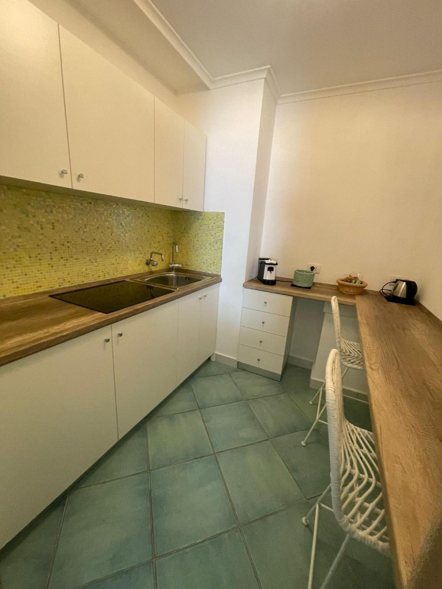 ホテル Casa Adelaide カプリ エクステリア 写真